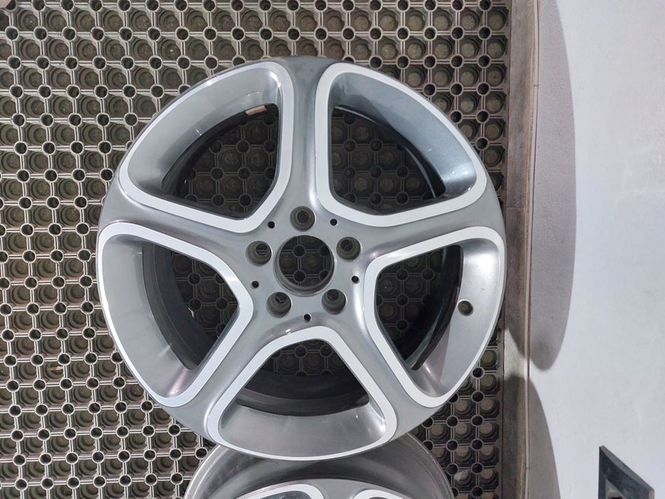o janta trei 17 originala mercedes a w176 b w246 cla c117 7,5j et52,5