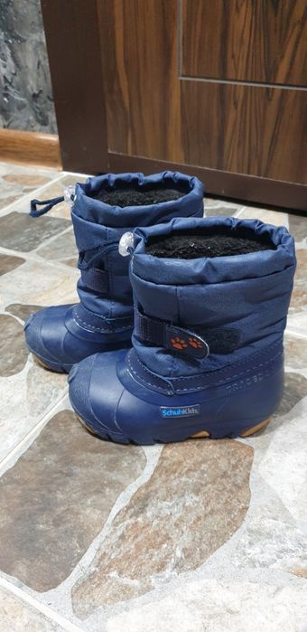 Детски боти и ботуши 21,24,25 номер