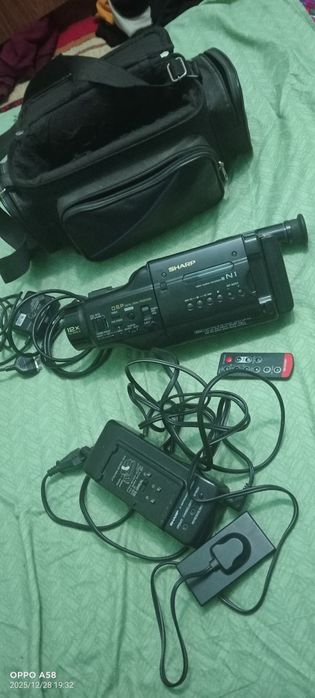 Видео камера сотилади