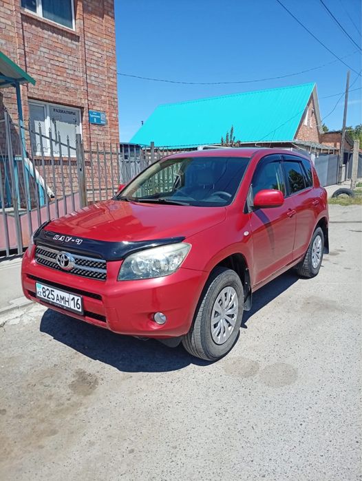 Toyota RAV4 на ходу