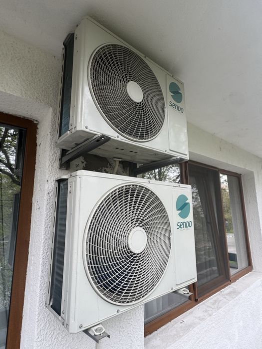 Климатици 2 броя 12 000btu