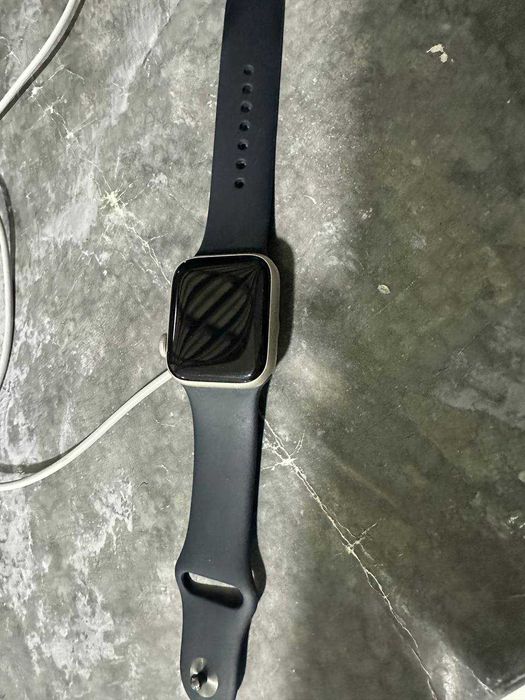 Apple Watch Series SE 40mm (Астана, Куйши Дина 31) лот 832521