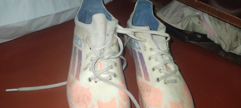 F50 бутсы, продаю