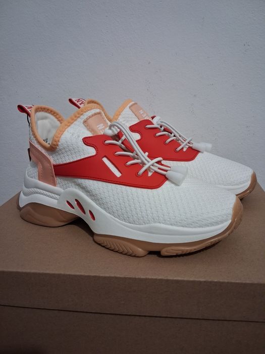 Adidasi dama,Marimea 36!