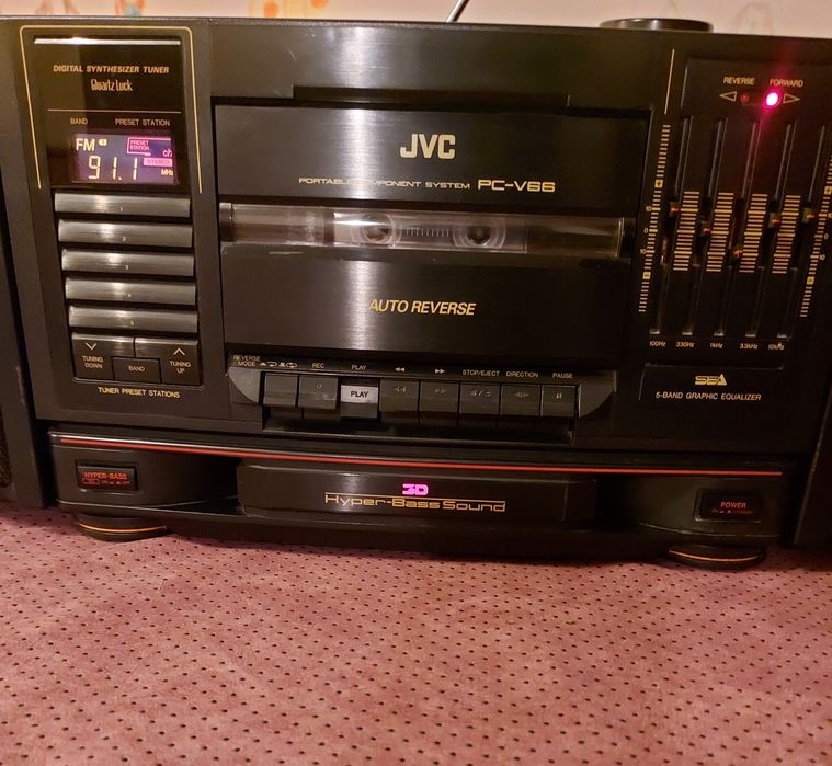 Радиокасетофон JVC PC-V66