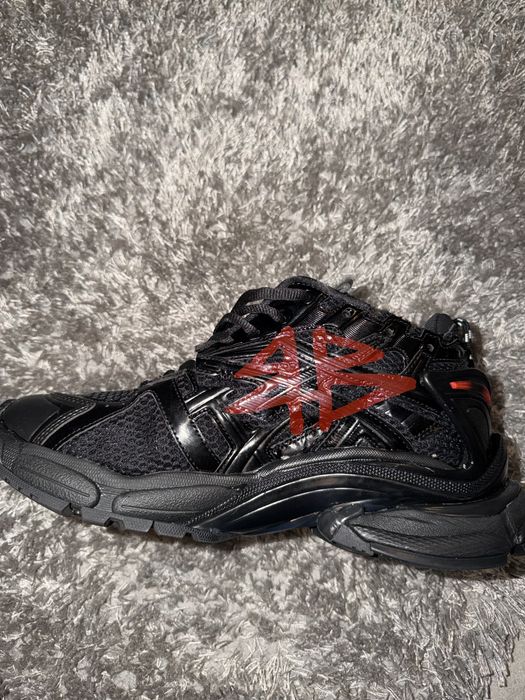 Balenciaga Runners graffiti black