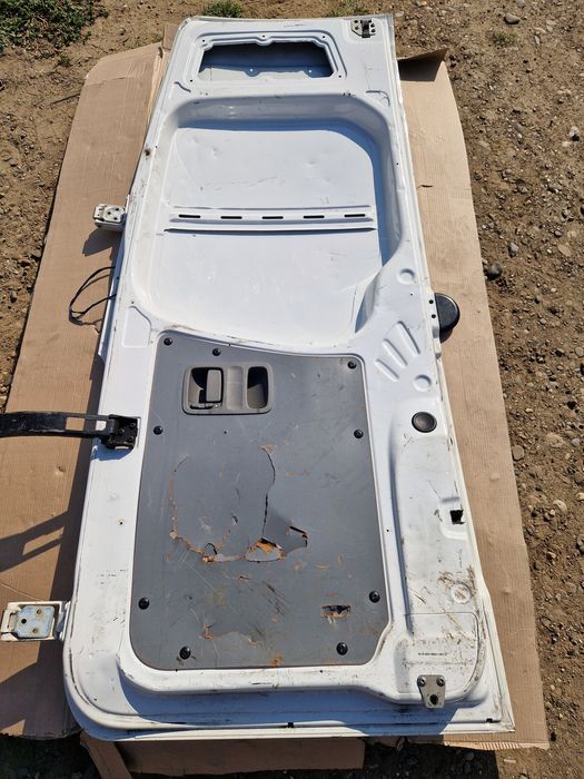 Portiera,ușa dreapta spate Volkswagen Crafter 2012