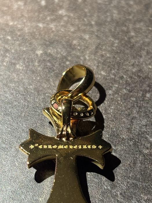 Chrome hearts heart pendant gold aur opium