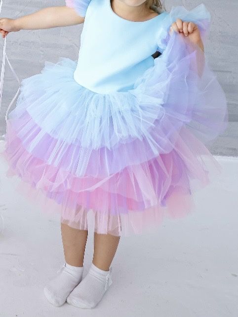 Продам детское нарядное платье