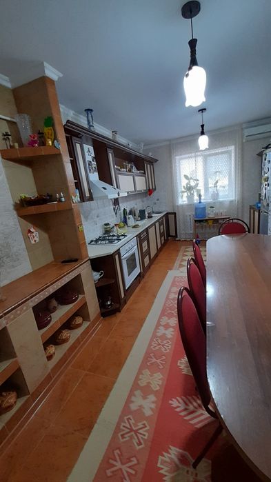 Продаётся  дом в городе