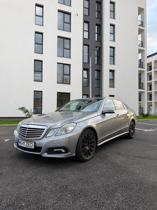 Mercedes-Benz E220 CDI