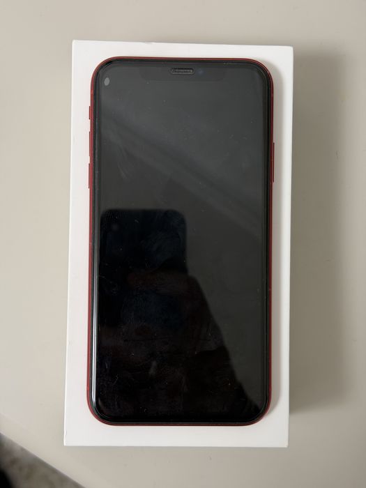 Iphone 11/128gb apple watch 5/44 продается