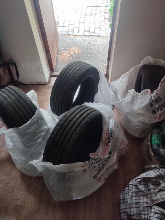 Продам резину 16
