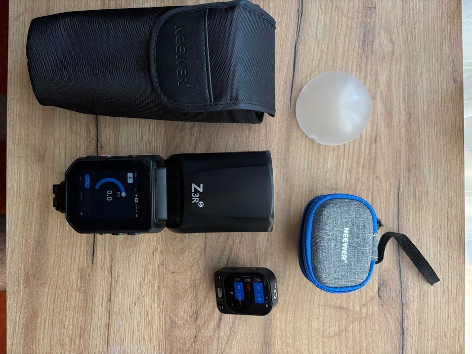 blit flash patina Neewer Z3PRO Sony plus declansator