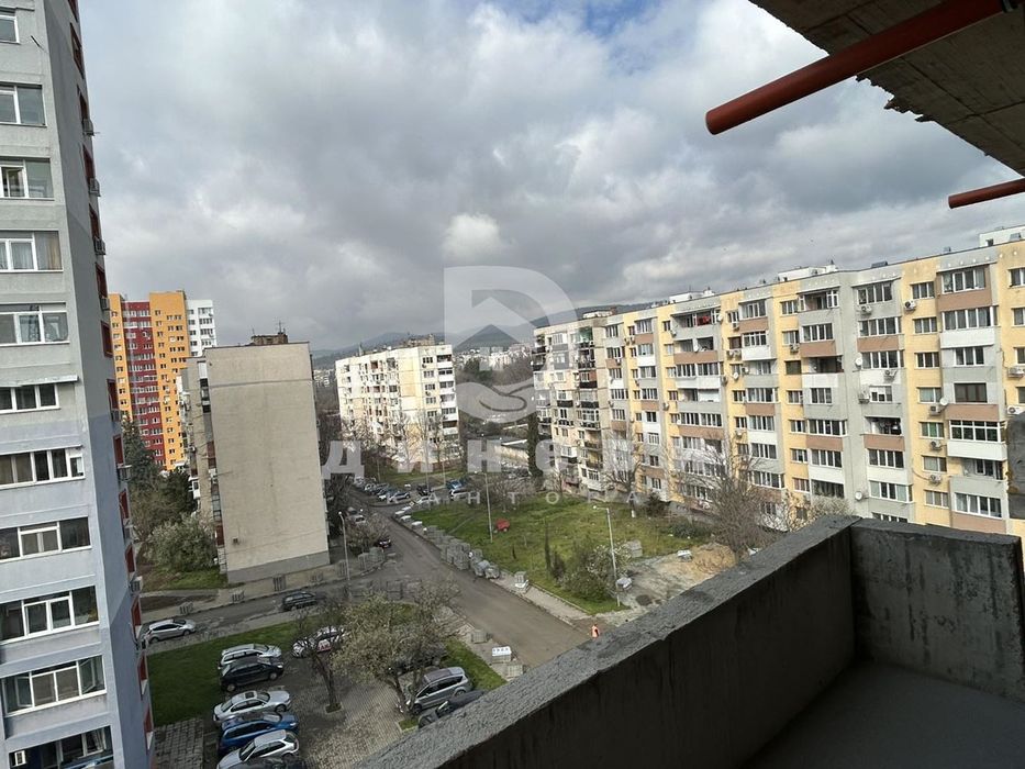 Продава се Тристаен апартамент в Стара Загора, Самара 3 - 94 кв.м за 661 €/кв.м - Снимка #3