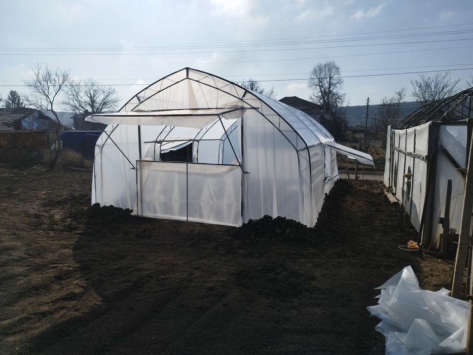 Оранжерии и парници Новикс 88