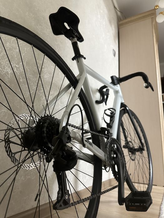 Новый шоссейный велосипед java