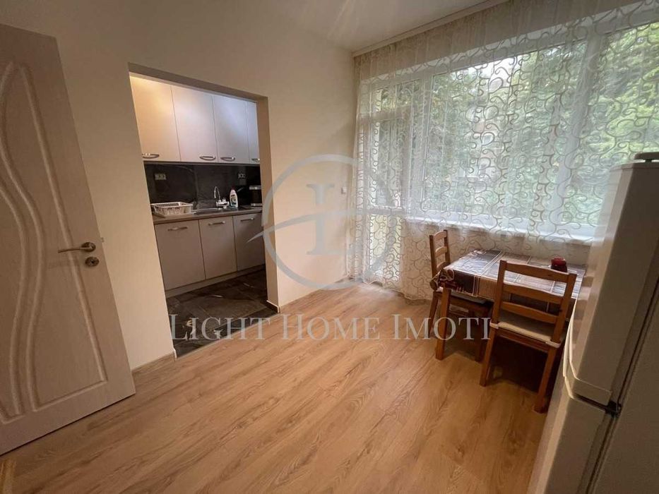 Продава се Тристаен апартамент в Пловдив, Център - 120 кв.м за 1984 €/кв.м - Снимка #6