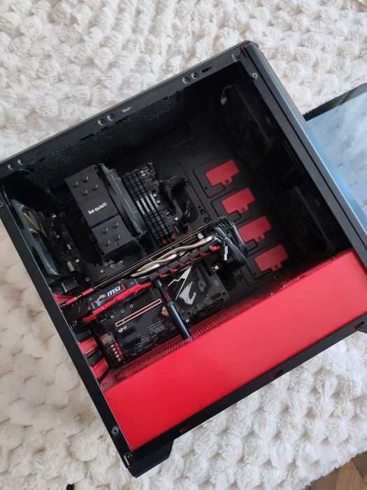 pc gaming / 2 monitoare + periferice premium!