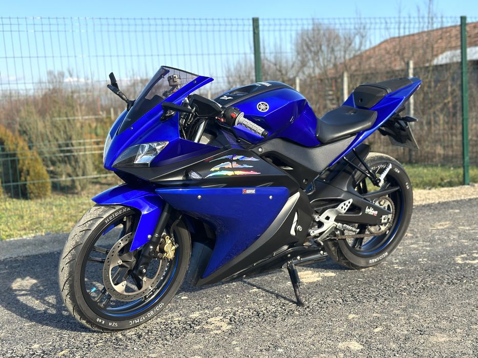 Yamaha yzf 125 A1 Leo Vince