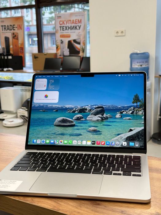 MacBook Air M4 2025