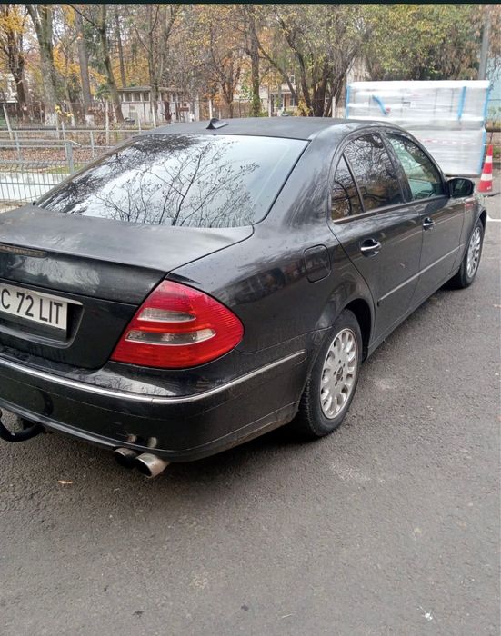 Mercedes Benz E class