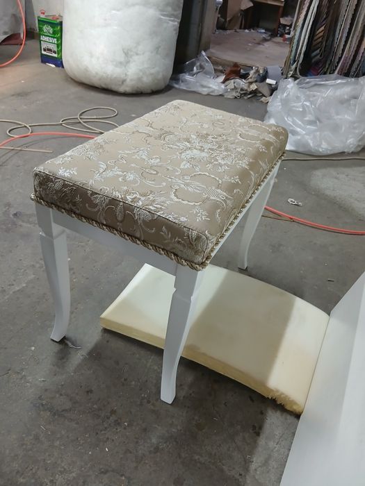 Стул торжественный