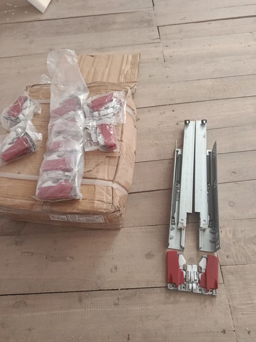 Мебельная фурнитура тандем