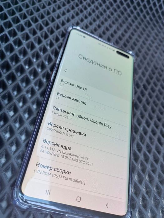 Продаю телефон самсунг