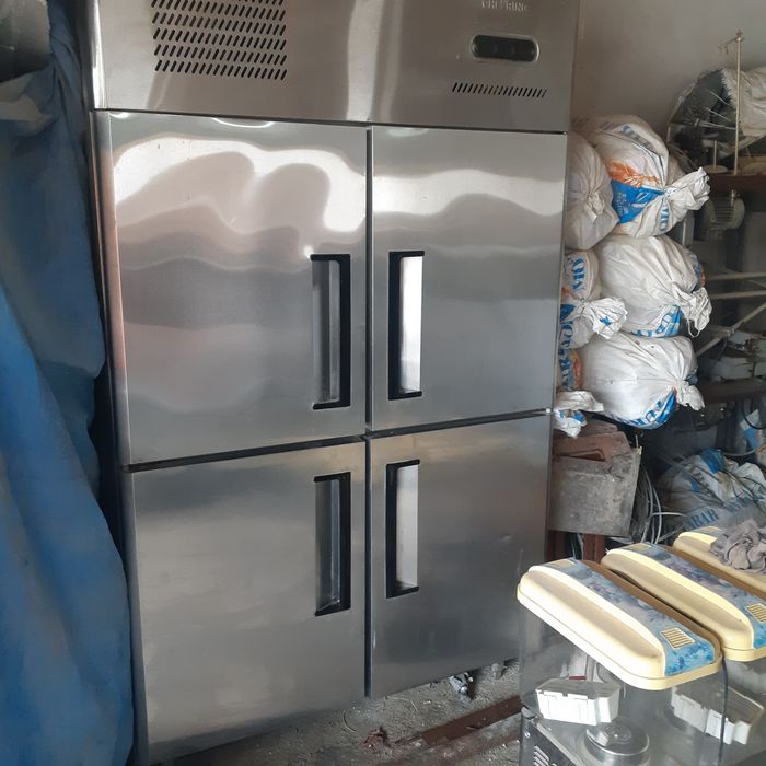 Музкаймок(факелни) вафлисини чикарадигон аппарат сокаохладитель шкаф х