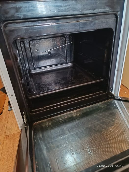 Продам плиту электрическую