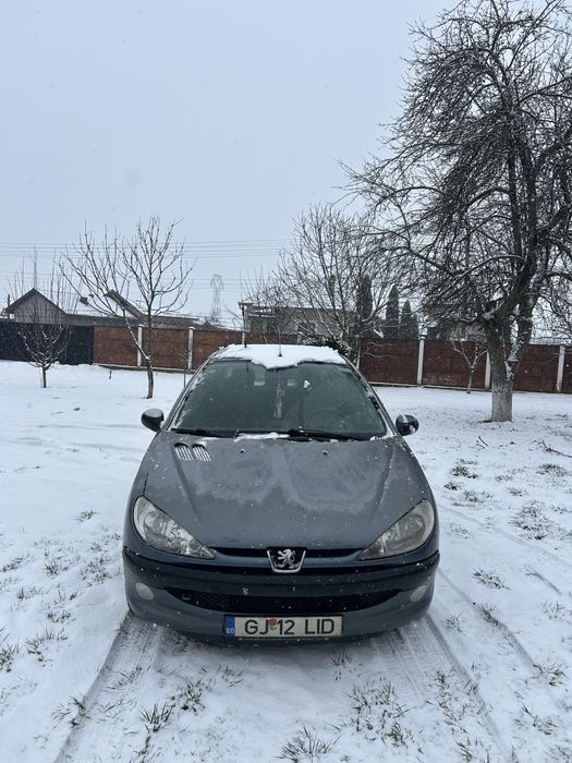 Vând peugeot 206