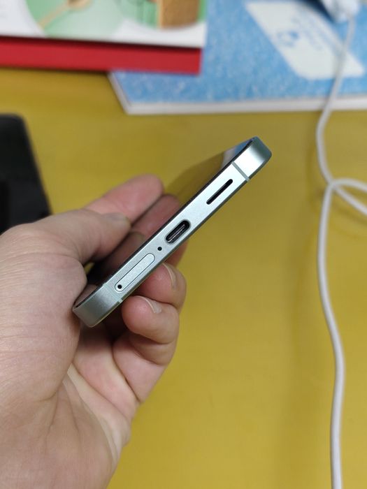 Samsung galaxy s 25+ plus 12/256