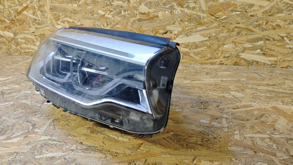 Десен фар за БМВ 540 BMW 540 G30 G 31 Adaptive Full LED