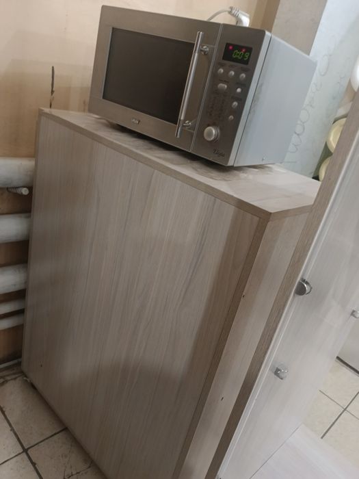 Витрины .Продаю витрины б/у