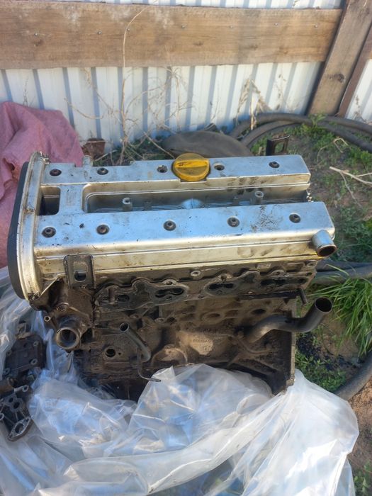 X22xe 2.2 16 value opel Sintra omega b