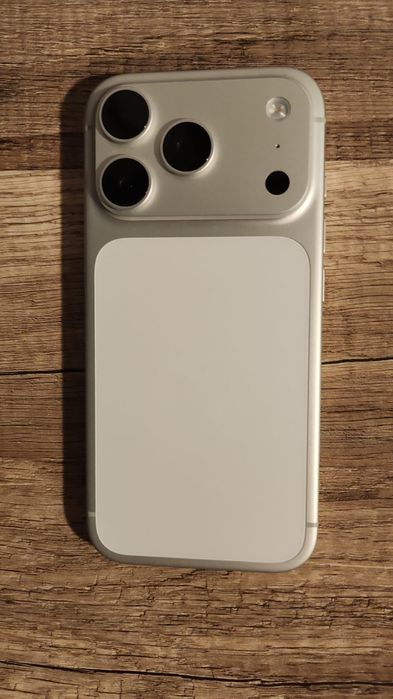 iPhone 17 Pro бял 256GB