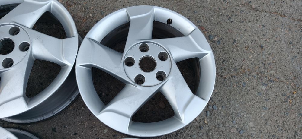 Комплект оригинальных дисков R16. Duster. Terrano. Kaptur