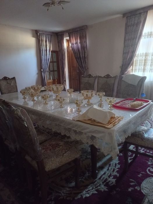 Продается дом. Вдоль дороги напротив мечети.