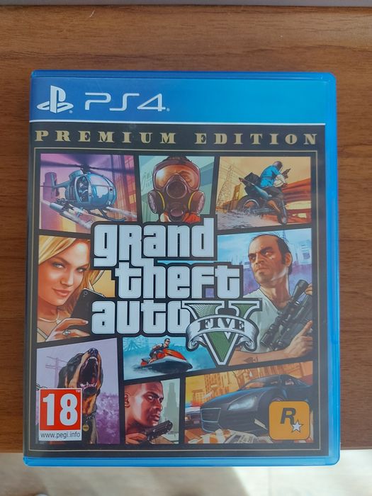 Продава игра за PS 4