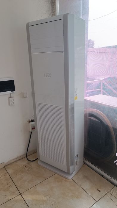 Konditsioner Gree invektor 48