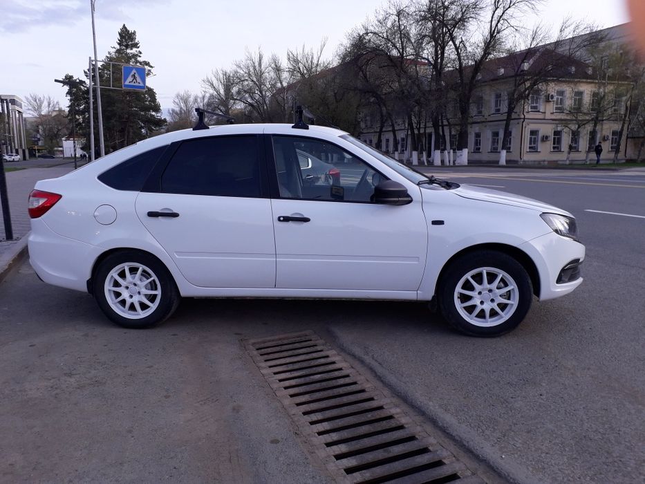 Лада гранта лифтбэк