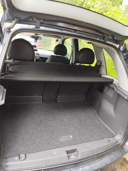 Opel Meriva 1.3CDT ВАН  ВЕРИГА  Фейст лифт много икономичен