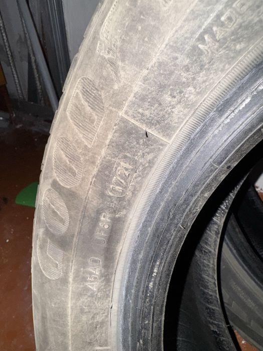 Продам зимнюю резину