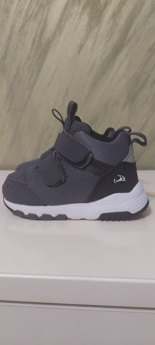 Бебешки зимни маратонки на VIKING