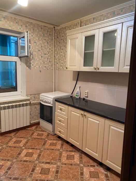 сдаю кватиру;2-х комнатная