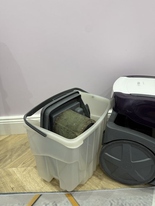 Продам пылесос BOSCH