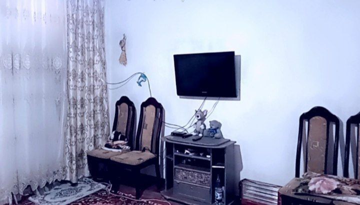 Уй сотилади 6.сутих янги курилган хама шаройтлари бор