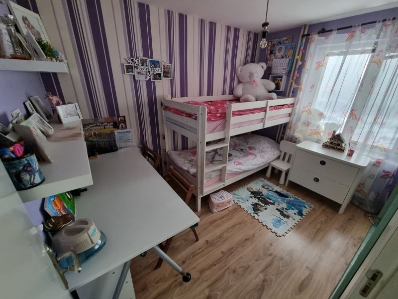 Продава се Тристаен апартамент в София, Фондови жилища - 71 кв.м за 2098 €/кв.м - Снимка #4