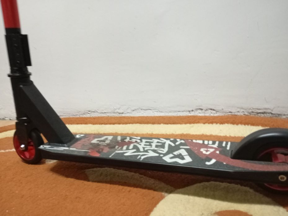 Vând trotineta frestyle